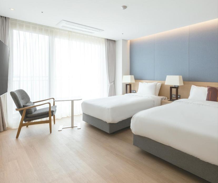 C-One Resort Jaeundo Sinan 外观 照片